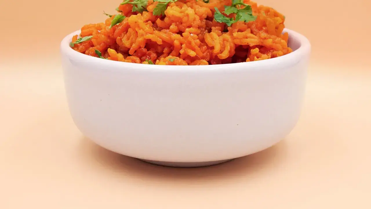 Ryż z curry: Opanuj sypkość i smak w 15 minut!