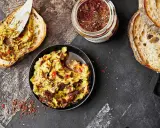 Guacamole z pomidorem: Idealny przepis i sekrety świeżości