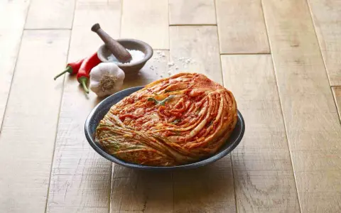 Gdzie kupić kimchi? Jak wybrać najlepsze i uniknąć błędów!