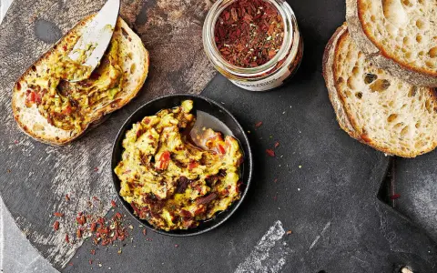 Guacamole z pomidorem: Idealny przepis i sekrety świeżości