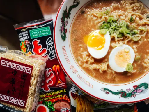 Pierwszy ramen? Wybierz idealny smak i jedz jak Japończyk!