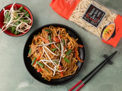 Makaron chow mein: Gdzie go kupić i jak wybrać idealny?
