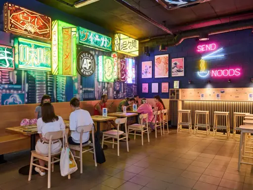 Gdzie na ramen we Wrocławiu? Top miejsca i wegańskie hity!