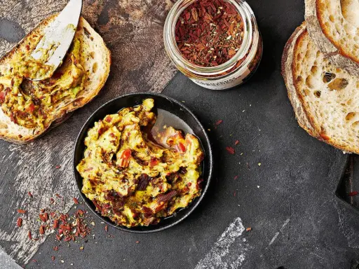 Guacamole z pomidorem: Idealny przepis i sekrety świeżości