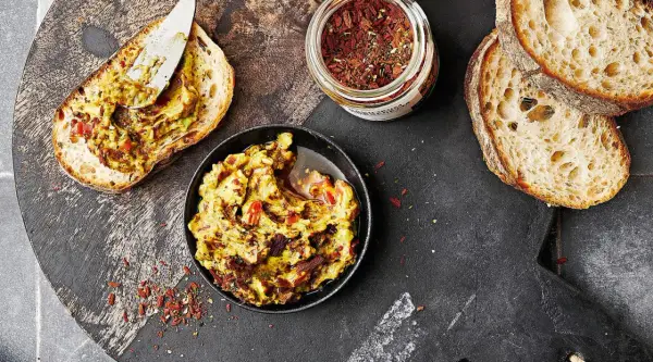 Guacamole z pomidorem: Idealny przepis i sekrety świeżości